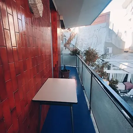 Skyline Su Apartment