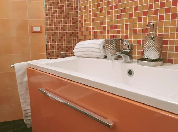 Skyline Su Apartment *